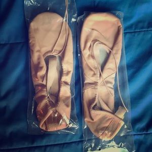 Bloch "Prolite II Hybrid" Leather Split-Sole Shoes